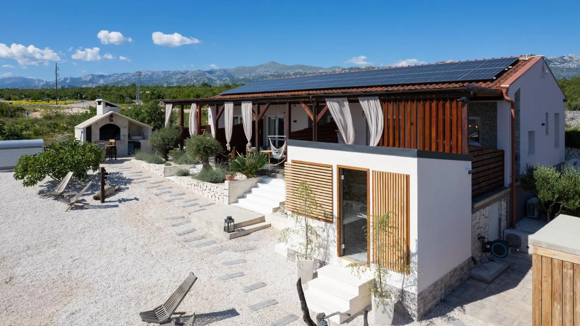 Apartment Amareta Maslenica